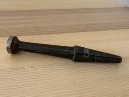 Fausteisen / Klempnerfaust / Spenglerfaust