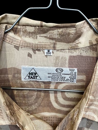 Camicie: New Fast Hemd mit abstraktem Muster - Größe M – Usato da Zug venduto da vinokilo 3