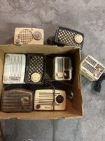 8 Alte Radios USA zum restaurieren