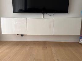 Besta TV-Bank