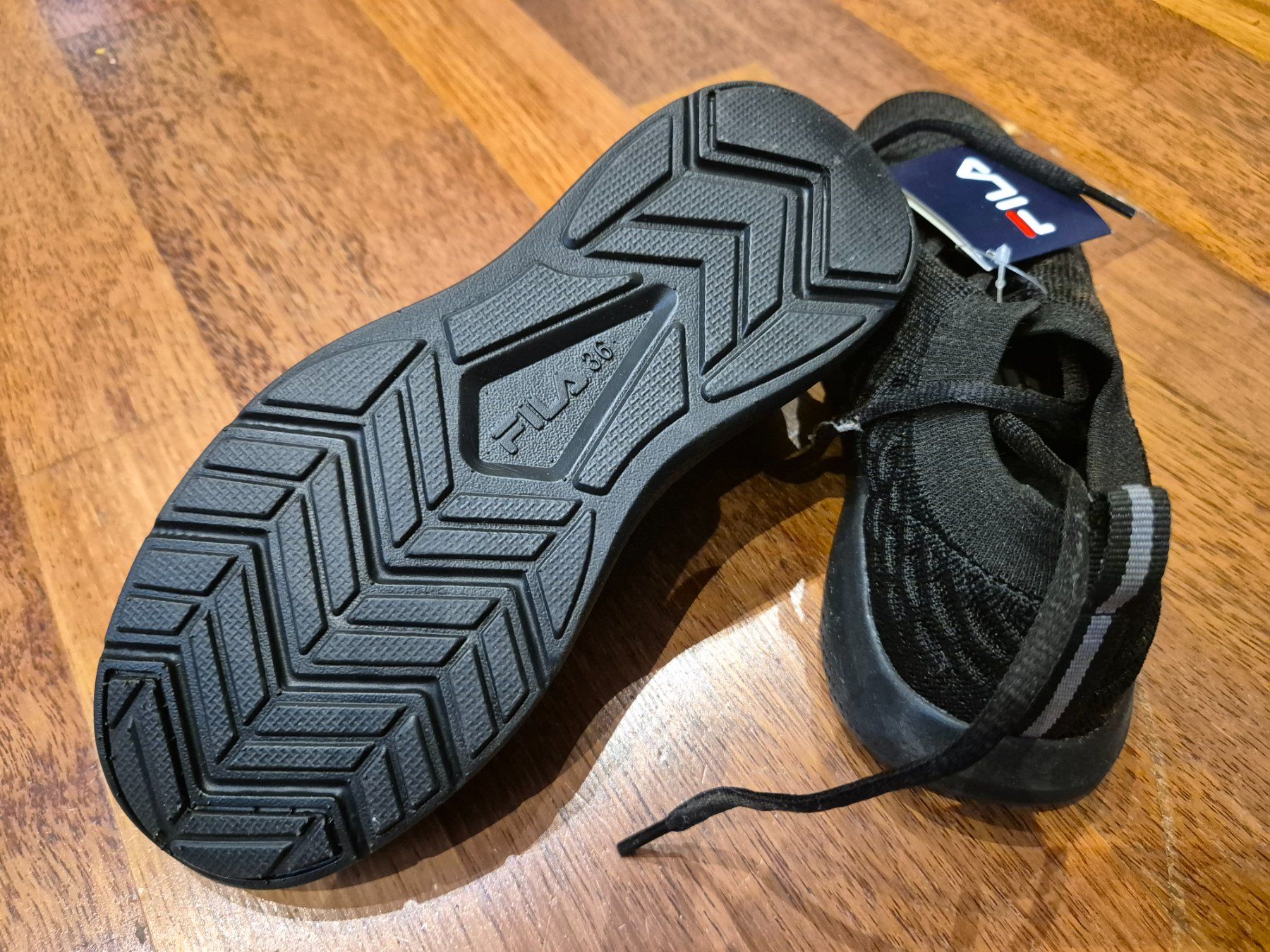 Fila Scarpe per ragazzi: FILA SCHUHE GRÖSSE 36 – Nuovo (secondo la descrizione) da Adliswil venduto da Thomas 4