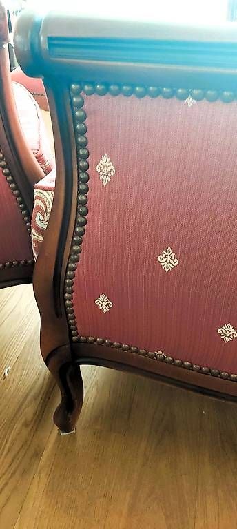 Divani: Louis Philippe Style Sitzgruppe mit Hocker, Kirschbaum/Stoff – Usato da Rheinfelden venduto da Calvinia 4