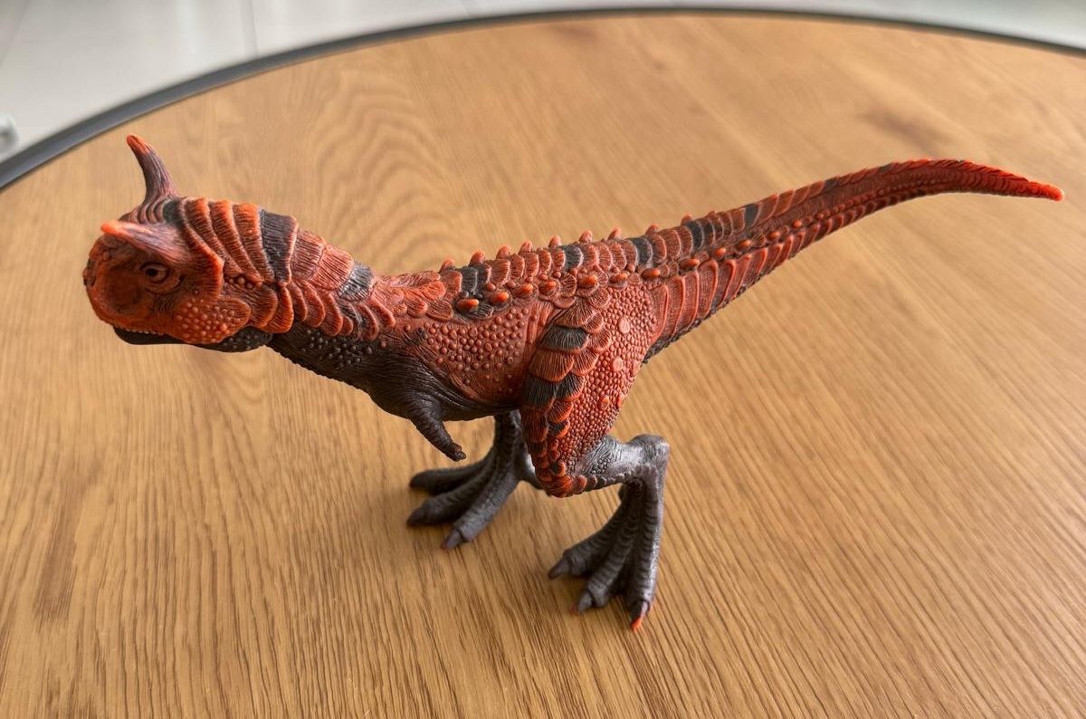 Spielzeuge: Dinosaurier Figur Carnosaurus – Gebraucht aus Meisterschwanden von Dermatoemli 1