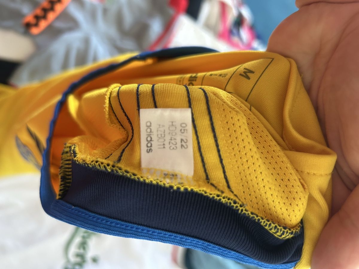 Adidas Canottiere & Pantaloni: Maillot Suède 2022 – Usato da Courgenay venduto da mar_w26c 2