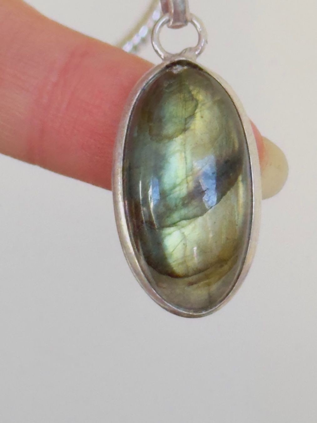 Catenine: Labradorite Gemstone Handmade Jewelry necklace – Nuovo e nell'imballaggio originale da Genève venduto da AGBERG