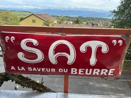 Belle plaque émaillée SAT