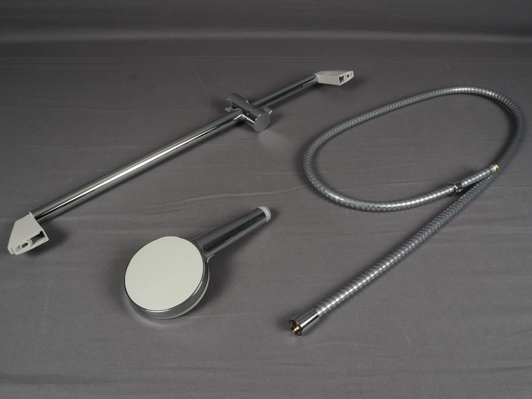 Hansgrohe Docce: HANSGROHE Vernis Blend Duschset 100 – Nuovo (secondo la descrizione) da Steinen venduto da Restwert_Steinen 2
