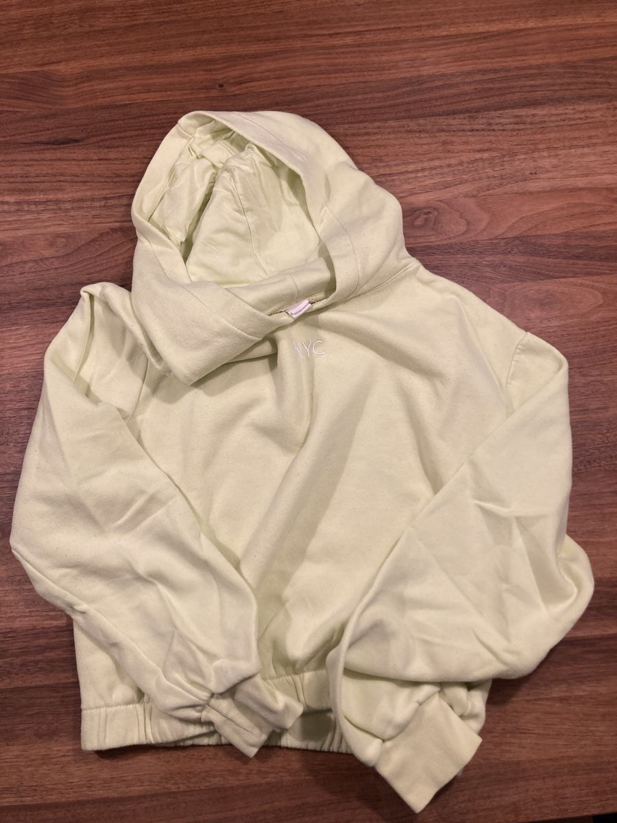 H&M Pullover & Sweatshirts: Gelber Pulli Gr. 170 – Gebraucht aus Kesswil von Branca-01