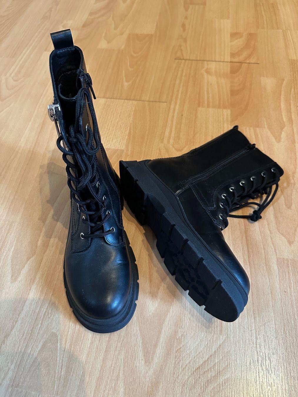 Scarpe per ragazze: Bottes noires - taille 35 – Usato da Peseux venduto da GSM757805 4