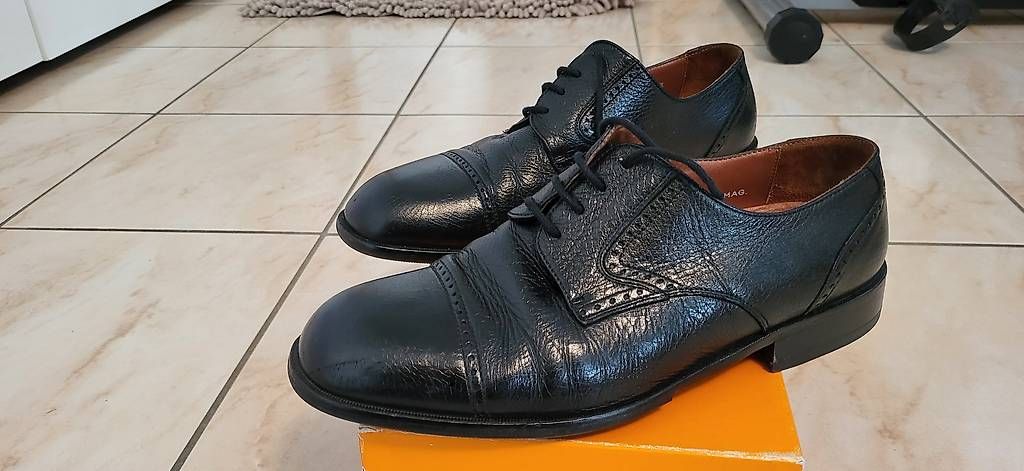 Scarpe da uomo: Scarpe in pelle "Valleverde" – Usato da Davesco-Soragno venduto da fla_d77h