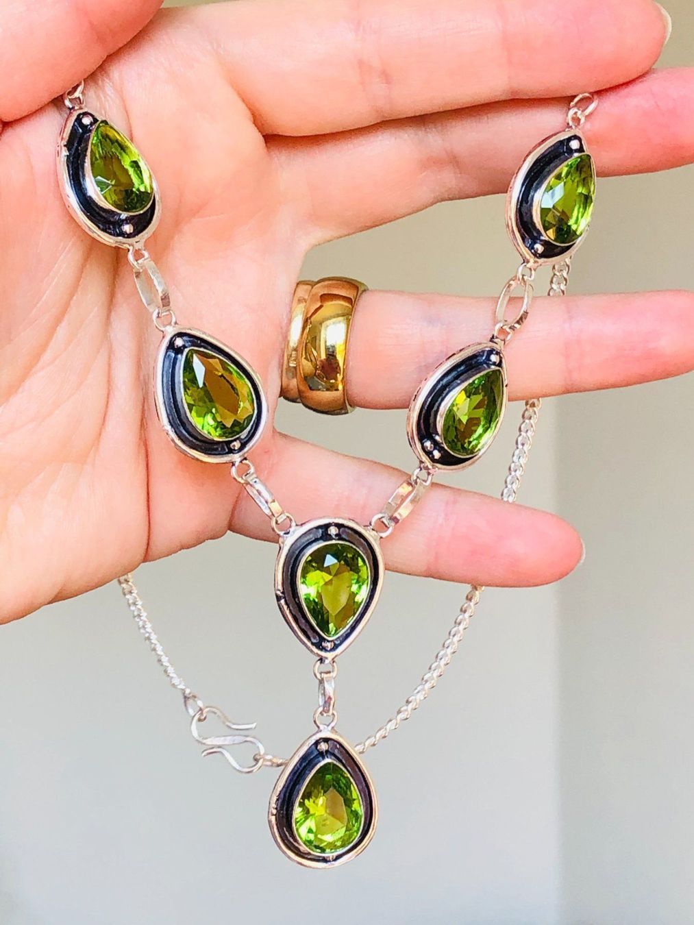 Catenine: PERIDOT – Nuovo e nell'imballaggio originale da Genève venduto da AGBERG 7