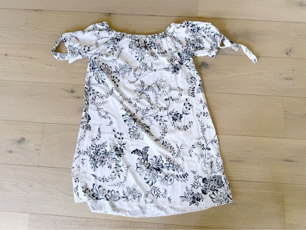 Vestiti: Luftiges Sommerkleid mit Blumenmuster Gr. XL – Usato da Eggenwil venduto da Lissi82