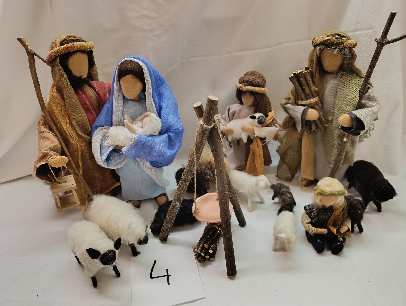 Figuren: Schwarzenberger Krippenfiguren  – Gebraucht aus Oberarth von sil_9dfs