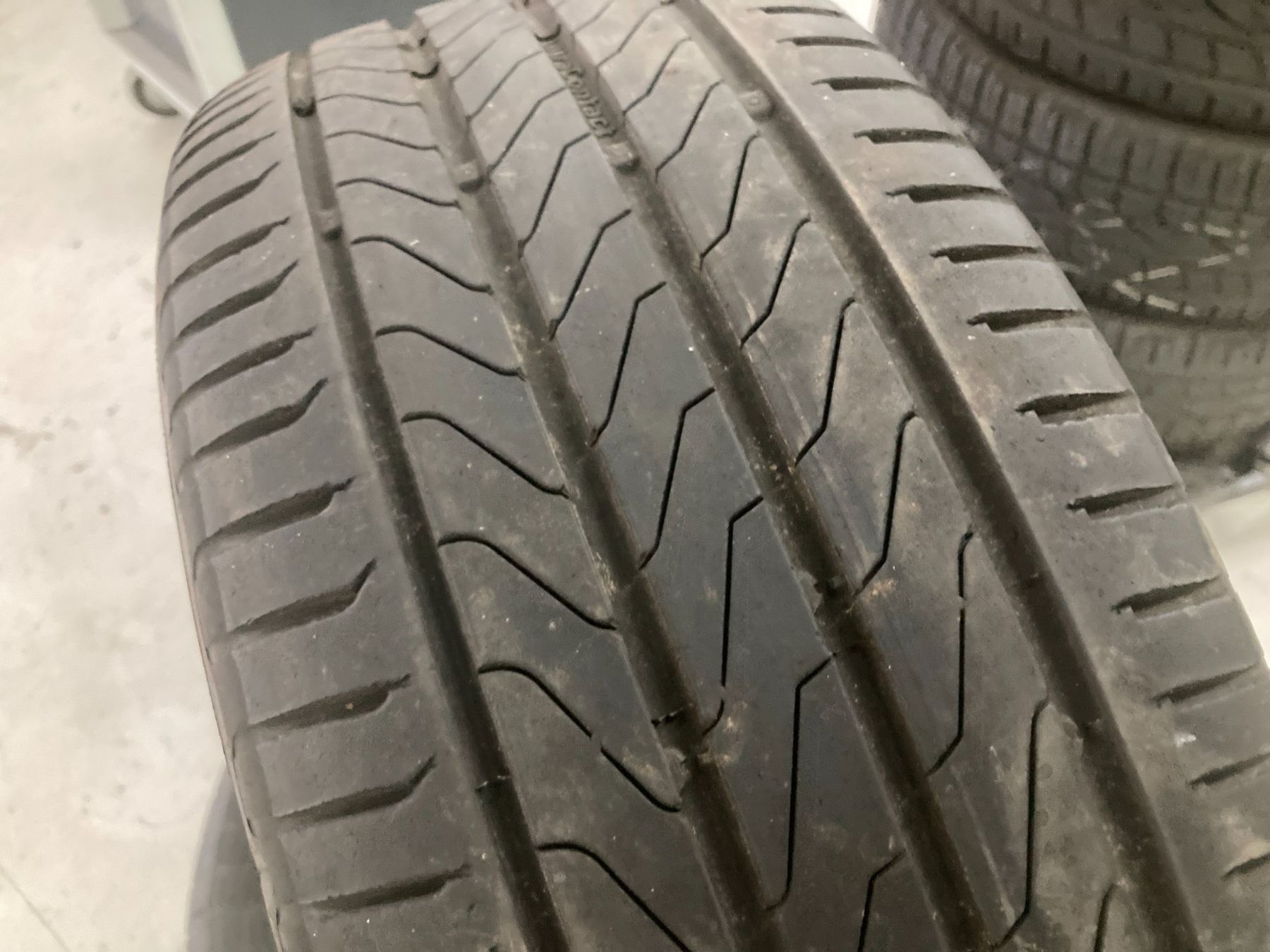 Continental Pneus & Kompletträder: 205/55R16 Sommerpneu Continental – Gebraucht aus Cham von WB2223 4