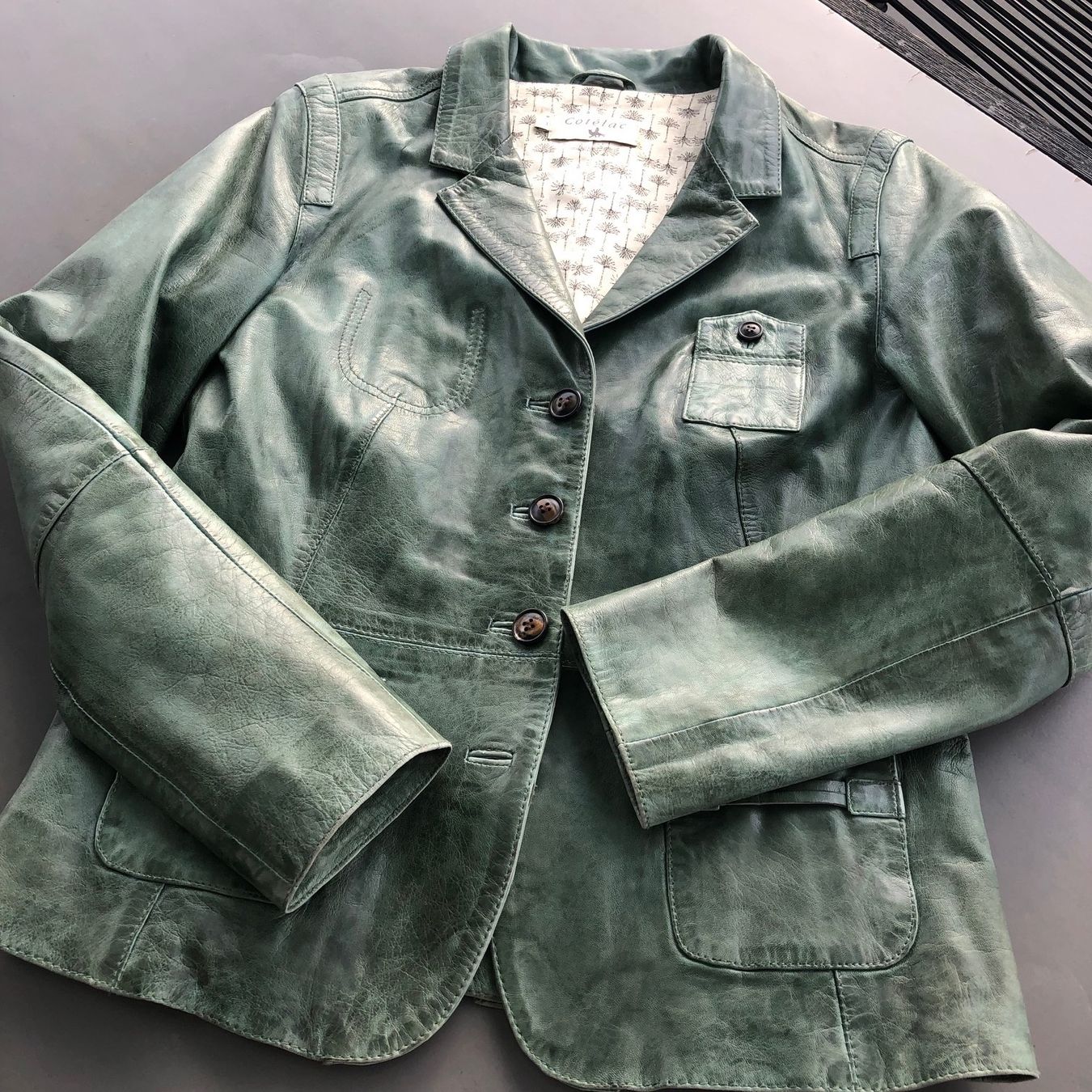 Giacche: Cotélac Leather Jacket, Forest Green, Size 1 – Usato da Erlenbach ZH venduto da verbena_mint 9