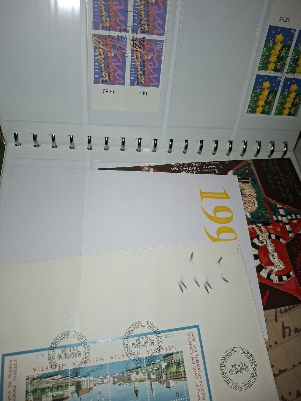 Tous les timbres: Lindner Album mit 4er Blocks 1998 - 2002  – D'occasion à Balgach par SIMEON27 2