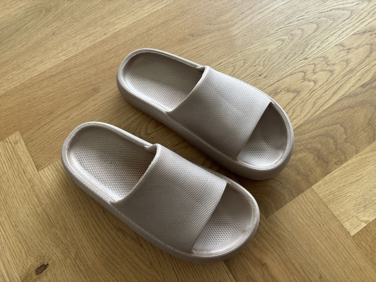 Next Scarpe per ragazzi: Badeschuhe von Next, Grösse 37 (4) – Usato da Wohlen AG venduto da Michi761