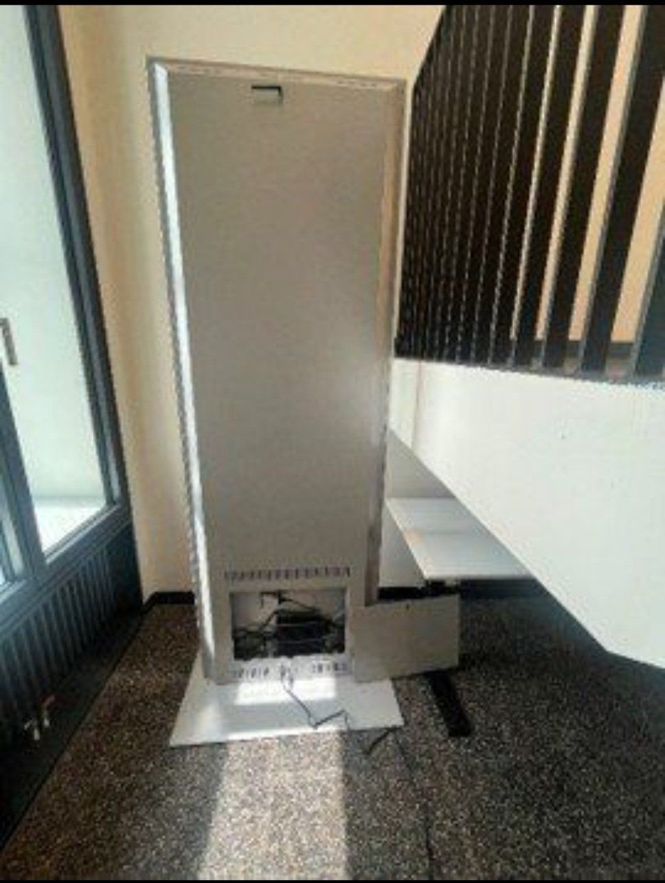 Monitor: Digitale Stele / Digital Signage Displays/gebraucht – Usato da Samstagern venduto da FastLive 2