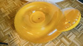 Gelber Schwimmreifen / Badereifen, Durchmesser ca110cm!