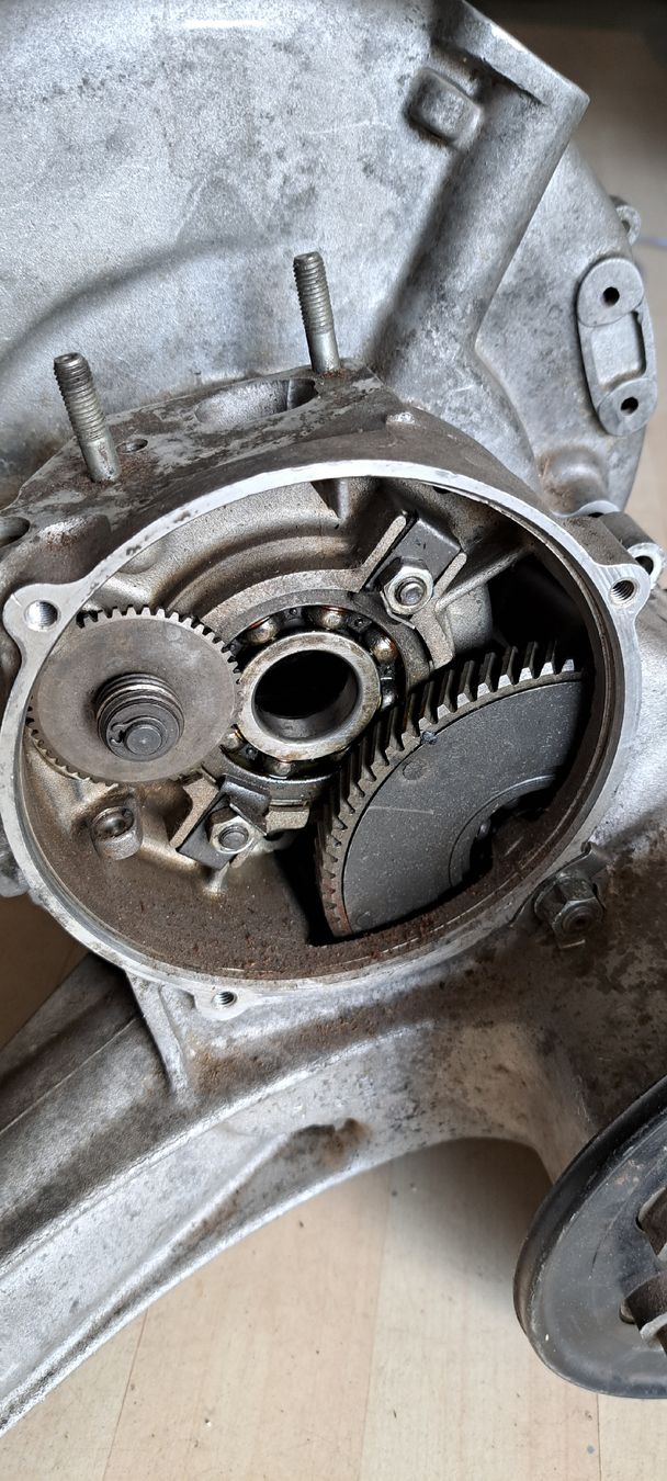 Vespa Alle Rollerersatzteile: Vespa Motorgehäuse VNX 2T – Gebraucht aus Füllinsdorf von Borgirosi 7