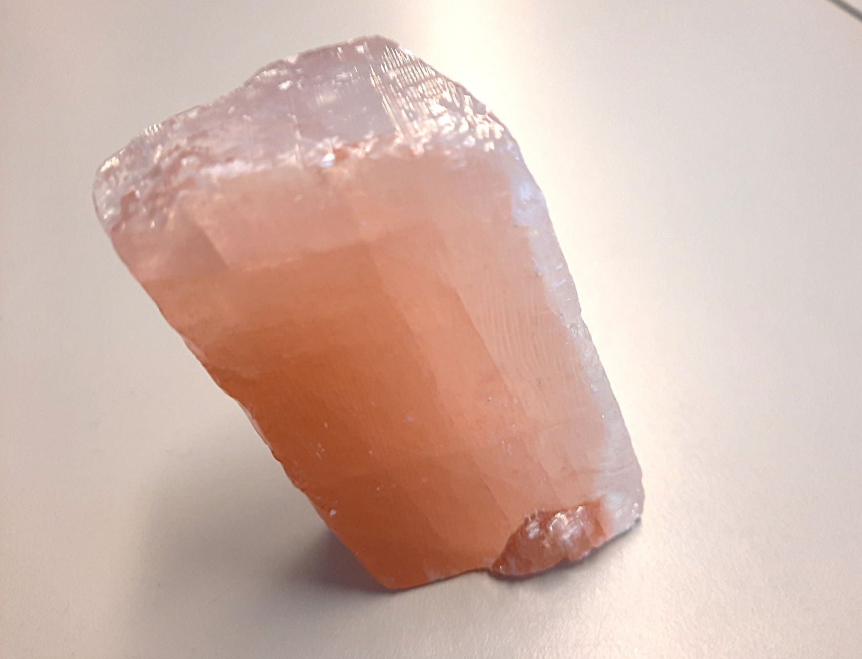 Mineralien & Heilsteine: Polierter rosa Calcit – Gebraucht aus Beinwil am See von Restwert_Beinwil 3