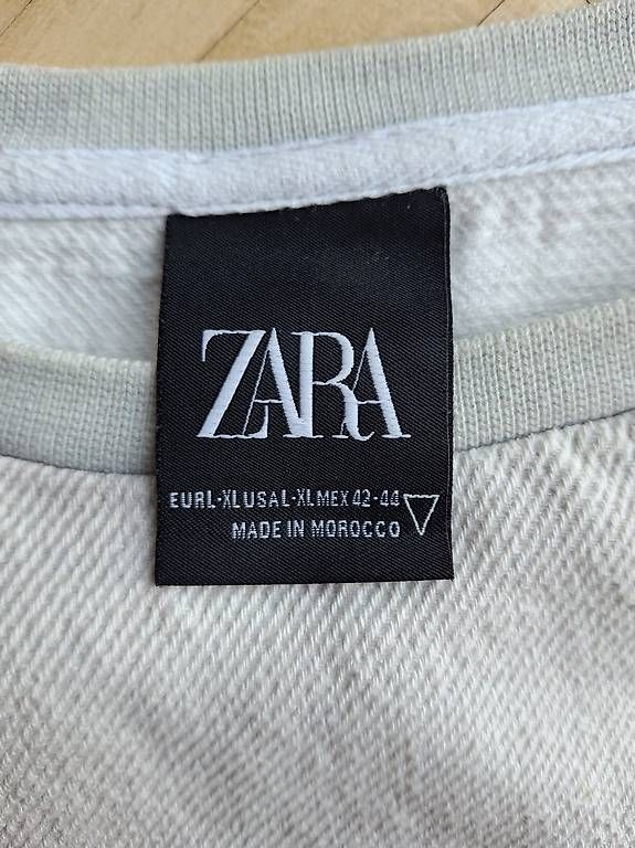 Lotti di vestiti: 1 Shorts, 2 Shirts – Usato da Schaffhausen venduto da nguni 2