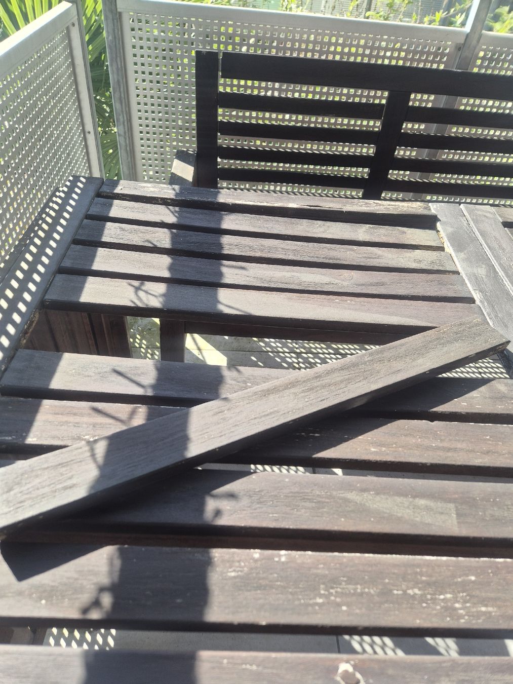 Ikea Set de table et chaises: GRATİS Balkon/Garten Möbel – Défectueux à Eglisau par Accesoriesch 1