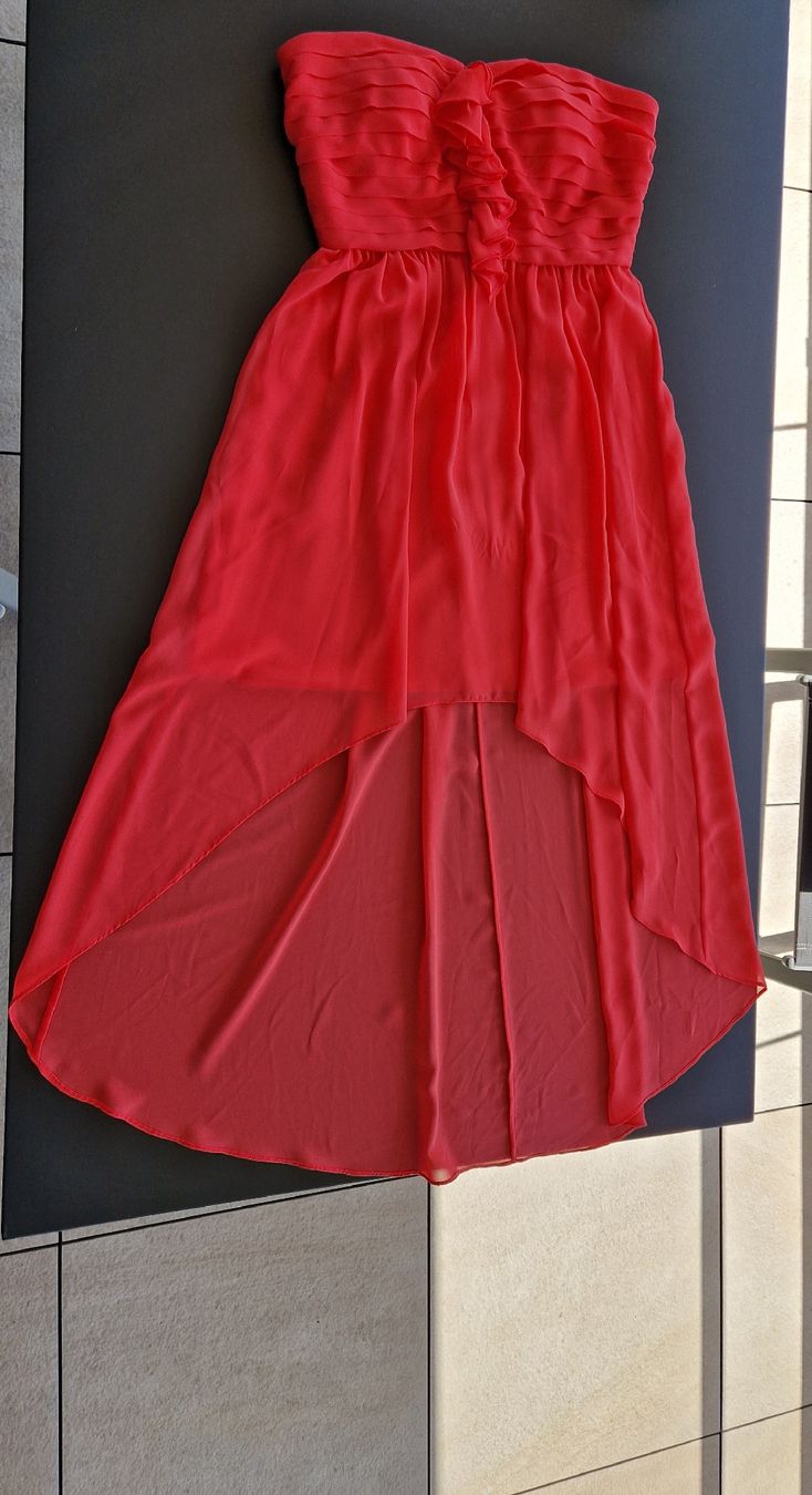 Vestiti: kurzes Kleid Gr 36 – Usato da Bülach venduto da Kaere00 1