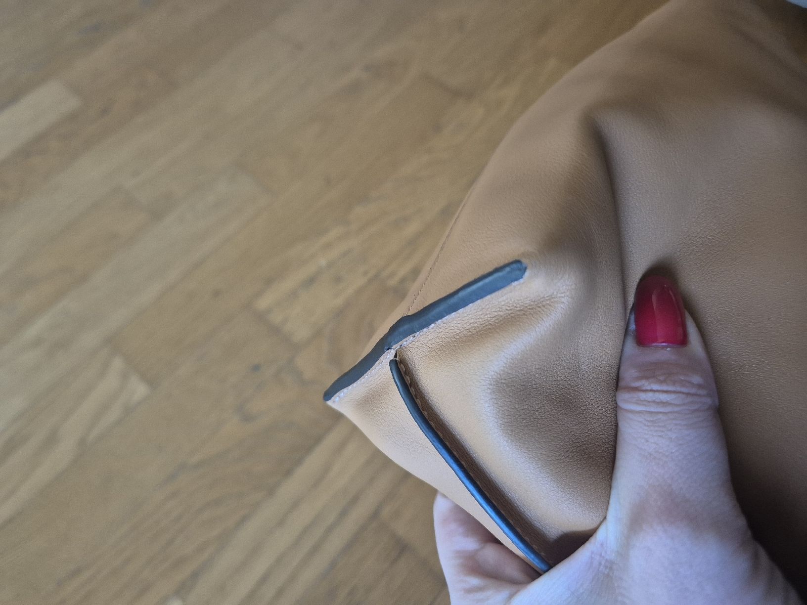 Loewe Borse: Loewe Flamenco Clutch Medium – Nuovo (secondo la descrizione) da Biel/Bienne venduto da mvfa88 3