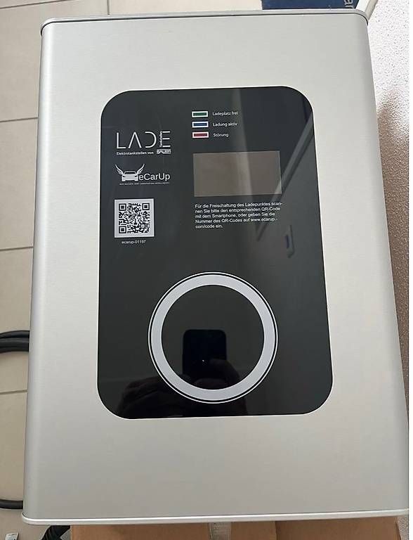 Caricabatterie: Bauer Wallbox 22 kw mit ecarup und Zähler – Usato da Ballwil venduto da Pascal105