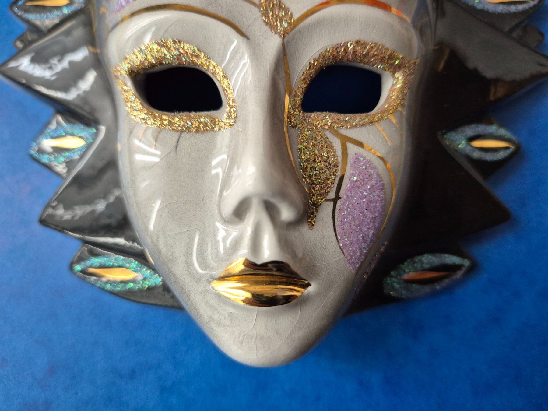 Masken: Venezianische Wandmaske – Neu (gemäss Beschreibung) aus Seewen SZ von SuperpumaDisplayTeam 3