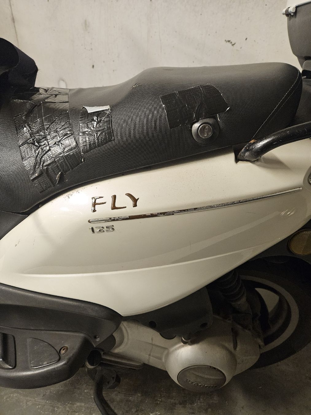 Piaggio Scooters: piaggo 125 fly visite faite en août 2025 – Gebraucht aus Plan-les-Ouates von bve_72qk 8