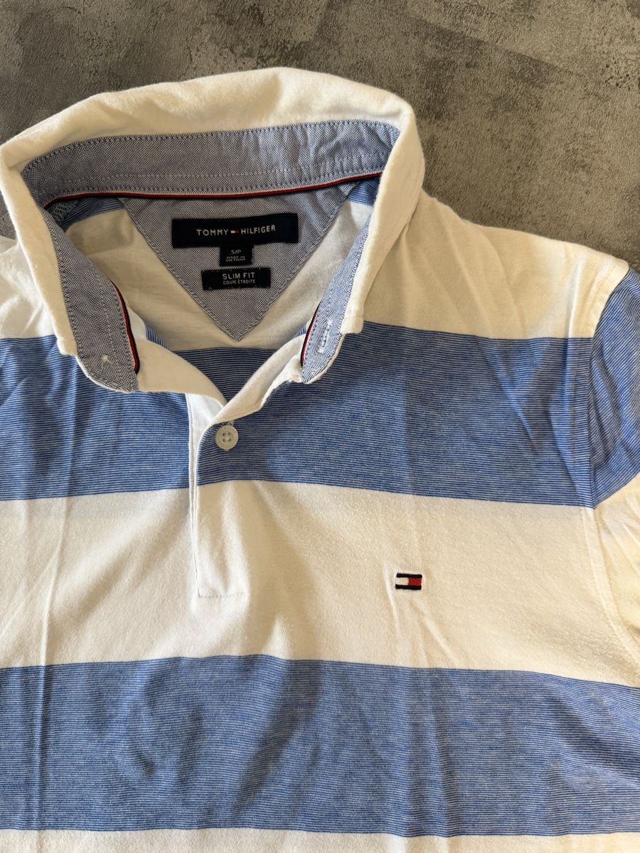 Polo-Shirts: Tommy Hilfiger Poloshirt Grösse S – Gebraucht aus Frauenfeld von Reto89 3
