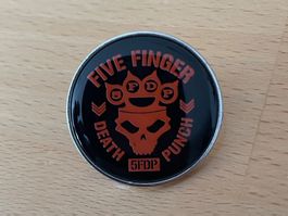Five Finger Death Punch Pin Anstecker Punk Metal Rock Band