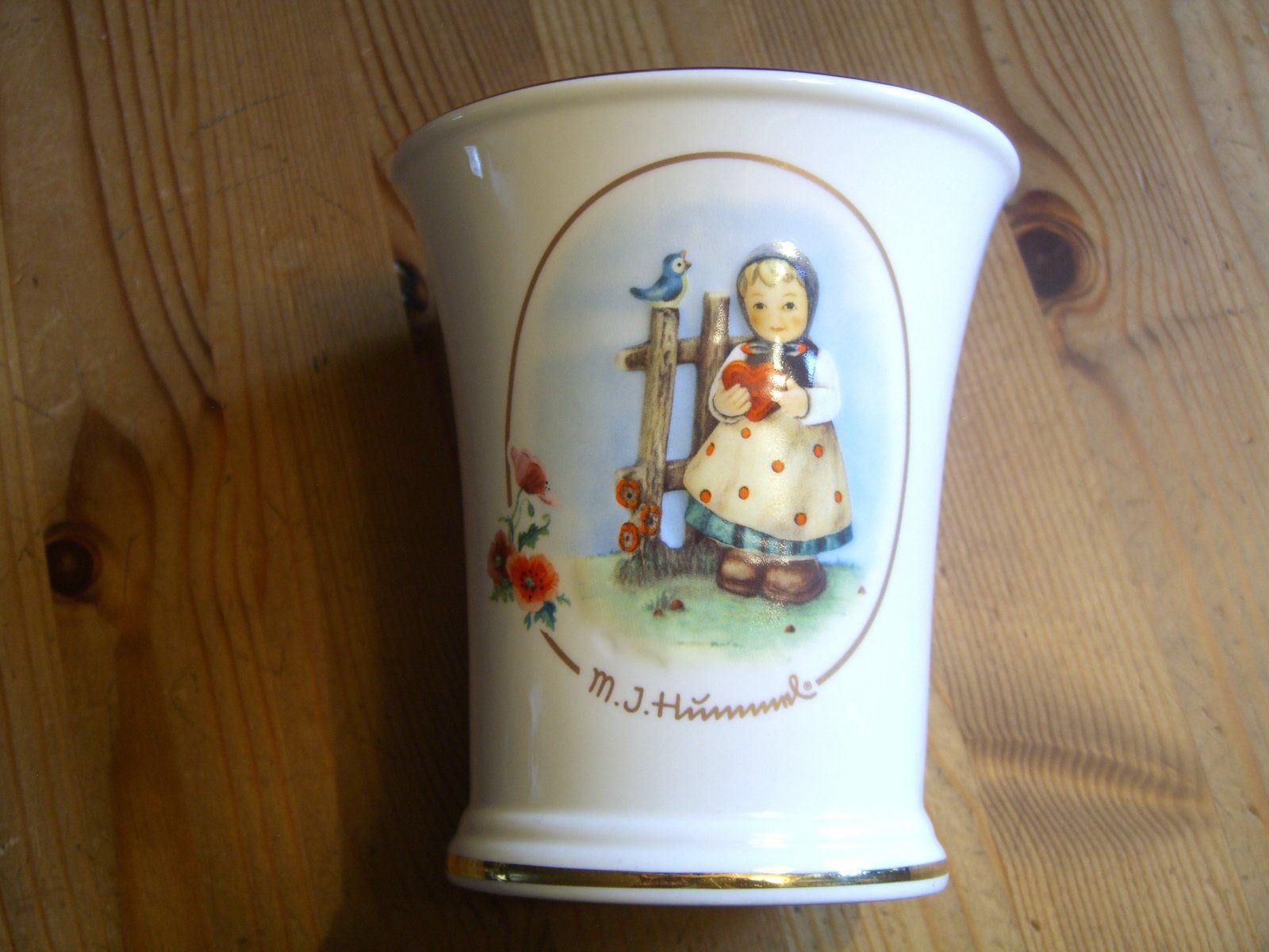 Set di piatti: wunderschönes "Hummel/Göbel" Espressotassen Set – Nuovo (secondo la descrizione) da Winterthur venduto da Gaia 7