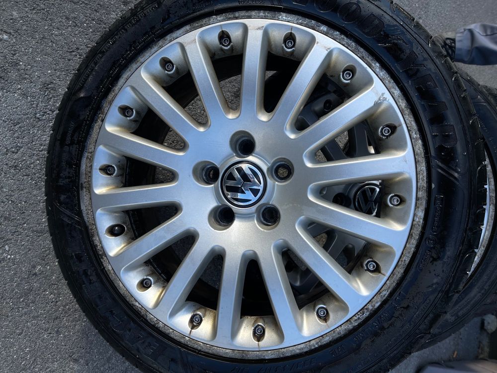 VW Räder (Gebraucht) in Domat / Ems für CHF 67 – nur Abholung auf ...