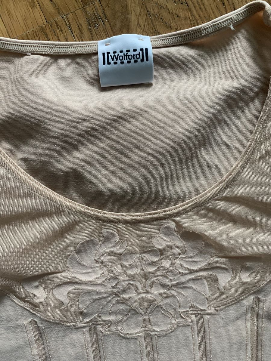 Top: Wolford rosa stretchy oberteil – Usato da Zürich venduto da Nikuska32 1