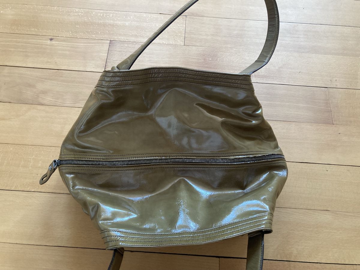 Salvatore Ferragamo Sacs femmes: Handtasche von Ferragamo – D'occasion à Basel par loro9 3