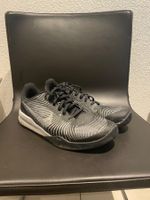 2 Paar Sneaker