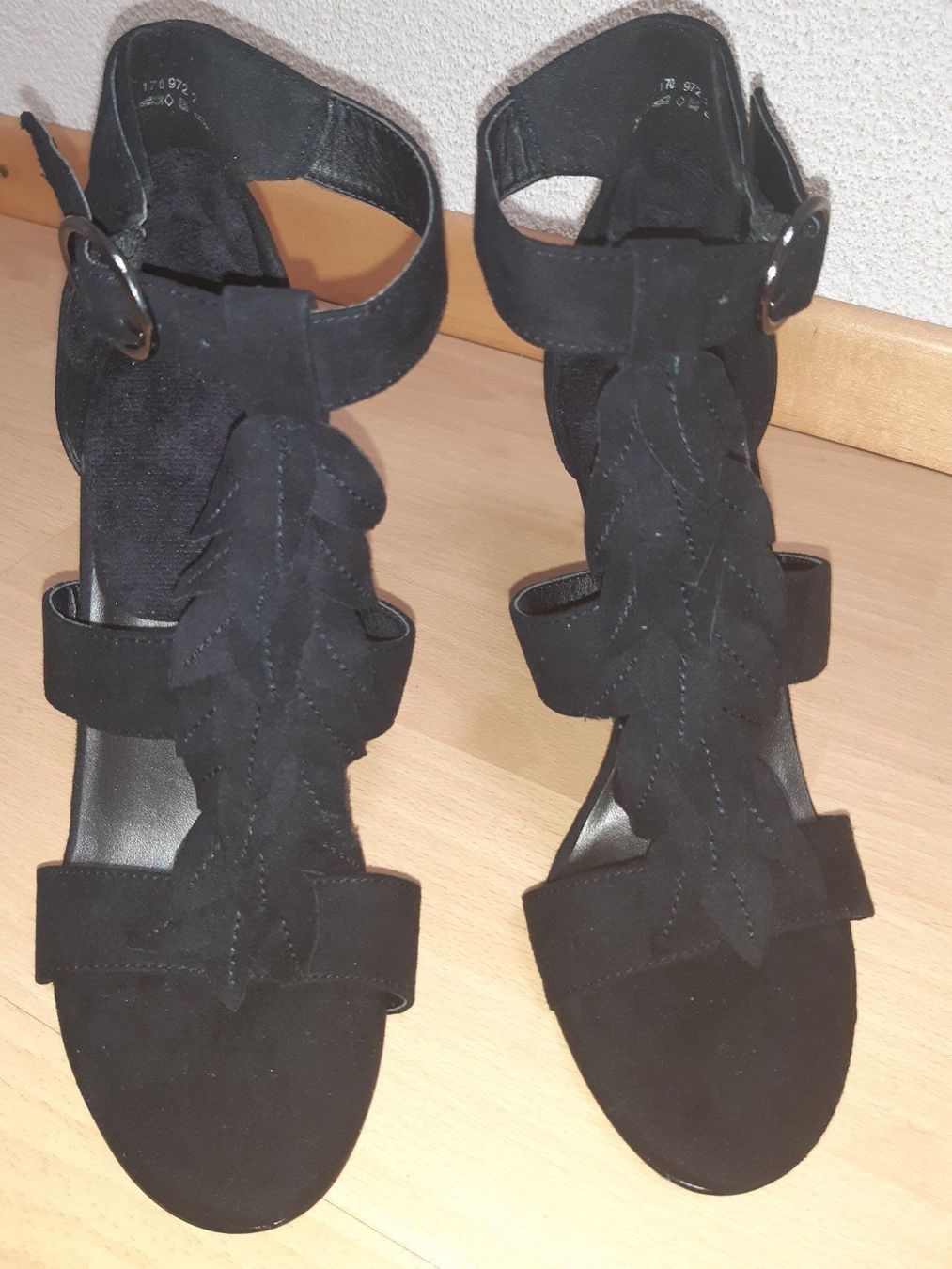 Scarpe da donna: tolle Highheels neu! – Nuovo (secondo la descrizione) da Aarau Rohr venduto da meeruisland 5