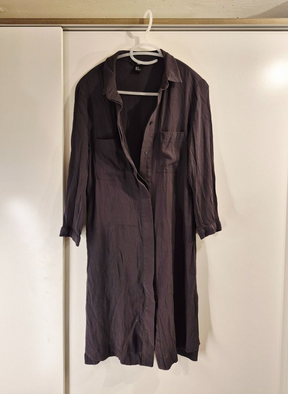H&M Kleider: H&M Hemdkleid, Grösse 38, Grau, neuwertig – Neu (gemäss Beschreibung) aus La Neuveville von Vestiaire_2011 2