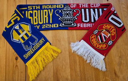 Shrewsbury Town vs. Manchester United Cup 2016 Fan-Schal