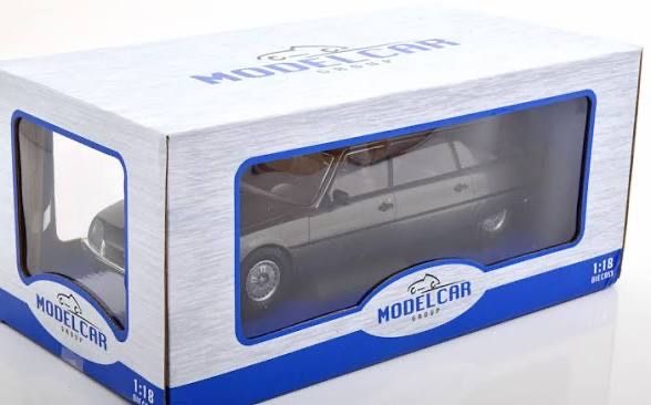 Citroën Modellini d'auto: CITROEN CX BREAK 1976 GRAU 1:18 MCG – Nuovo e nell'imballaggio originale da Suhr venduto da Moebelsiralfred 4