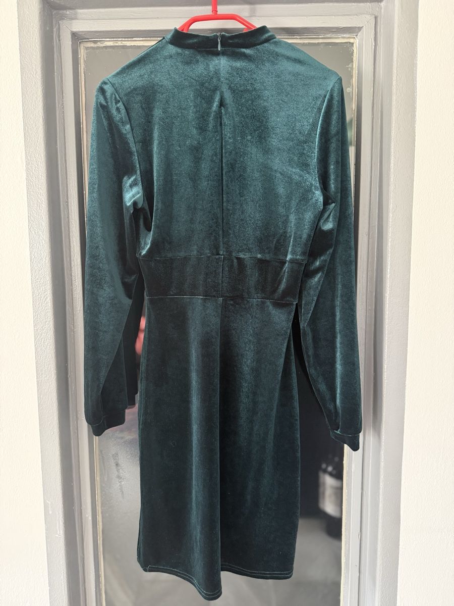 Na-kd Vestiti: NA-KD Samtkleid Petrol Gr. 36 | Elegant & feminin – Usato da Herrliberg venduto da Joy_Strehler 1