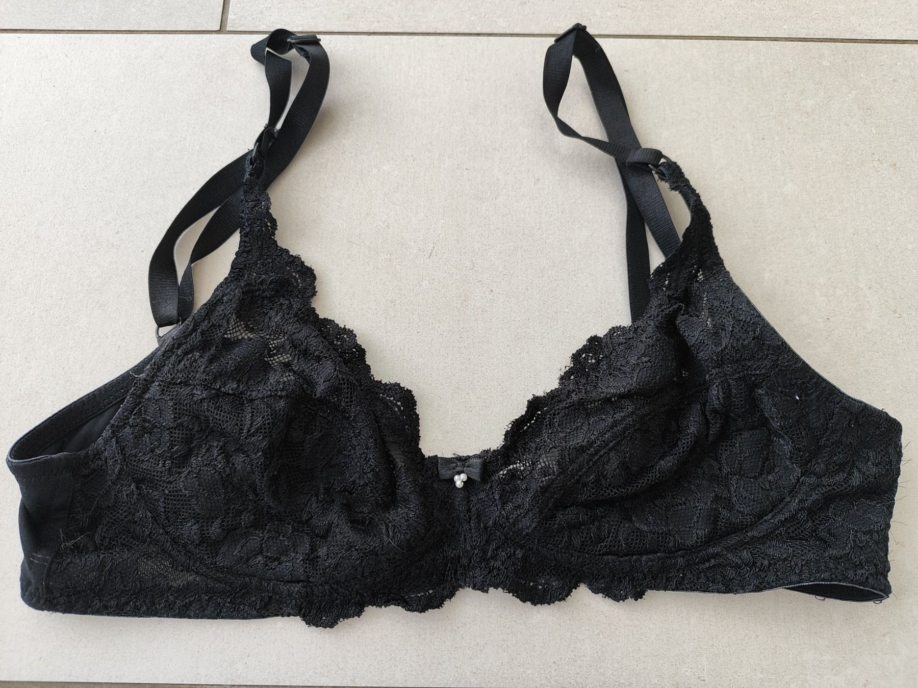 Autres dessous: Schöner Spitzen BH 75 B – D'occasion à Seon par Mandes1 6