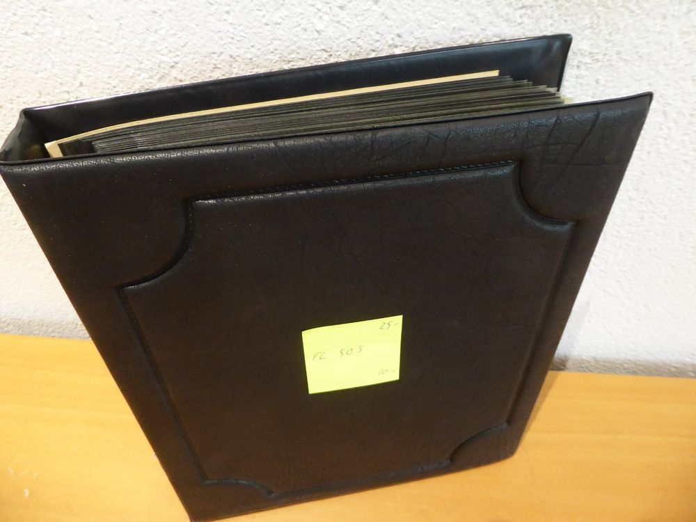 Interessantes Album DE mit 50 Seiten Inhalt (Gebraucht) in Rothrist für