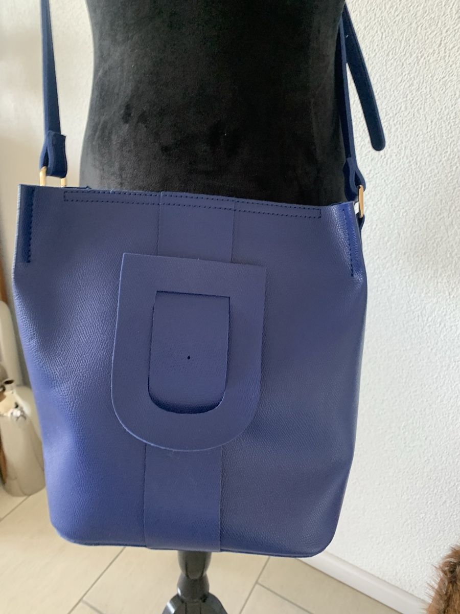 Taschen für Damen: Umhänge Tasche Manor (neu) – Neu (gemäss Beschreibung) aus Neuendorf von LadystreetL