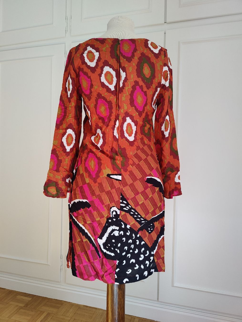 Vestiti: Seventies Patterned Long Sleeve Mini Dress – Usato da La Tour-de-Peilz venduto da dAutrefois 3