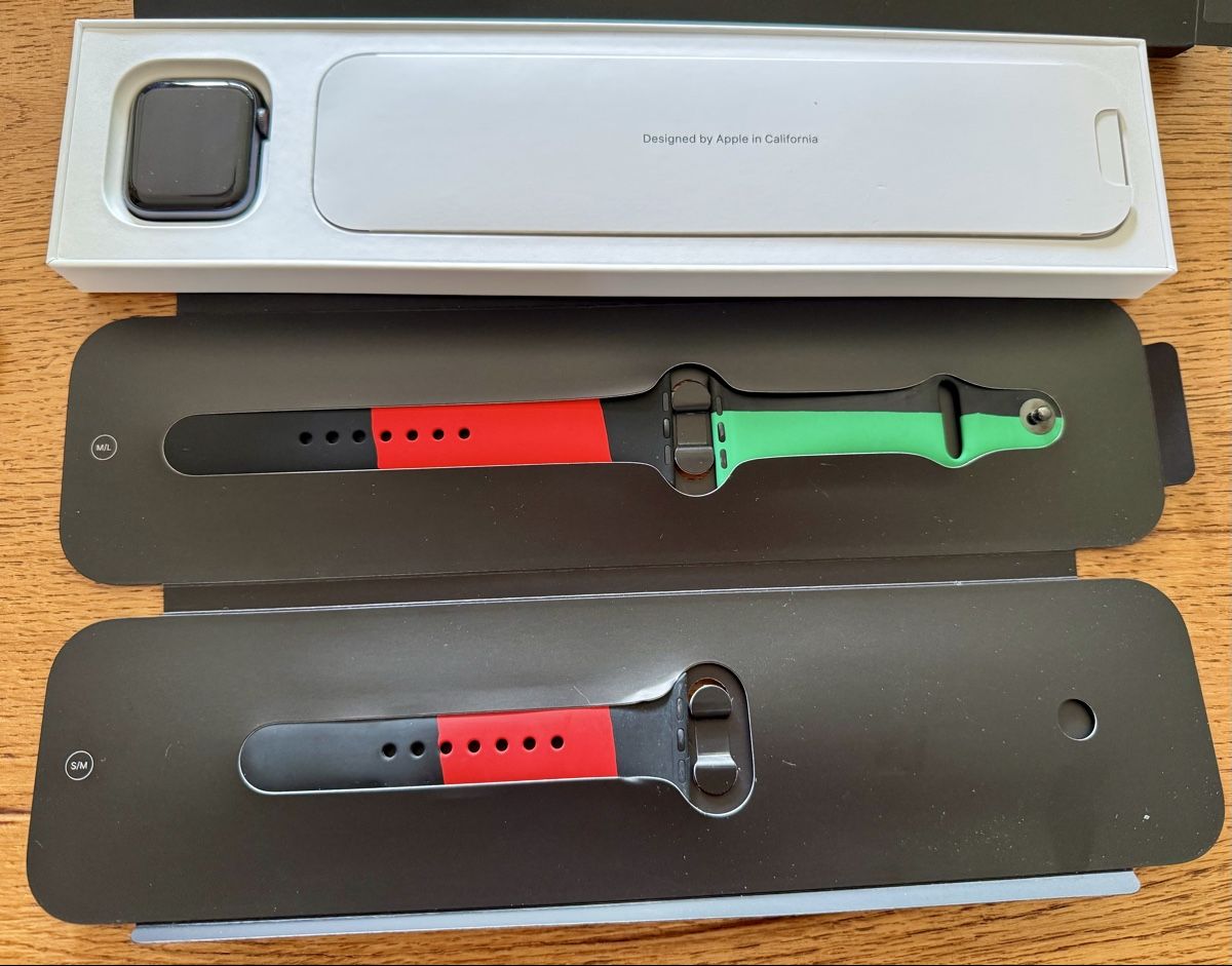Apple Smartwatch: Apple Watch SE Space Gray 40mm CEL LTE – Usato da Allschwil venduto da Artur15 2