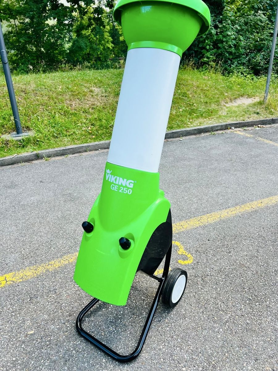 Viking Trinciatrici: Gartenhäcksler VIKING GE 250 – Usato da Urdorf venduto da mas_5wfz 4
